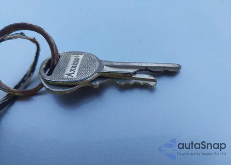 1992 Chevrolet Gmt-400 C1500 from USA, damaged, VIN 1GCDC14Z9NZ147637